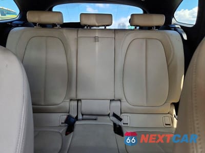 Zdjęcie 10 z 14 samochodu: 2016 BMW X1 XDRIVE28I VIN:WBXHT3C3XGP884728 - miniatura