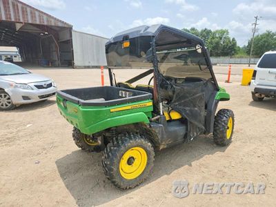 Czwarte zdjęcie samochodu z boku: 2020 JOHN DEERE XUV560E UTILITY VEHICLE VIN:1M0560EAKLM031429 - miniatura