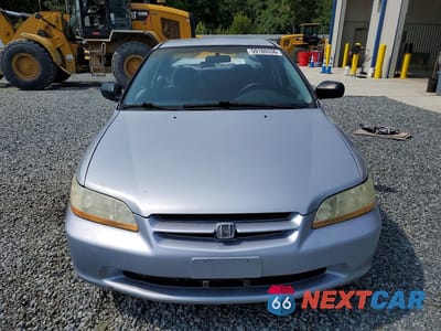 Piąte zdjęcie samochodu w środku: 1998 HONDA ACCORD LX VIN:1HGCG5644WA023334 - miniatura