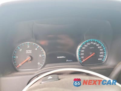 Zdjęcie 9 z 14 samochodu: 2018 GMC YUKON XL DENALI VIN:1GKS2HKJXJR124009 - miniatura
