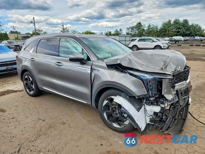 Czwarte zdjęcie samochodu z boku: 2025 KIA SORENTO EX VIN:KNDRHDJG1S5420407 - miniatura