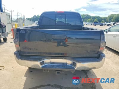 Zdjęcie 6 z 12 samochodu: 2013 TOYOTA TACOMA DOUBLE CAB VIN:5TFLU4EN8DX062708 - miniatura