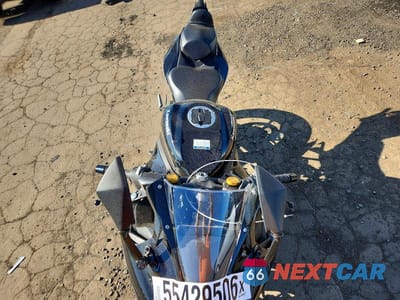 Piąte zdjęcie samochodu w środku: 2025 KAWASAKI ZX400 P VIN:ML5ZXCP18SDA39169 - miniatura