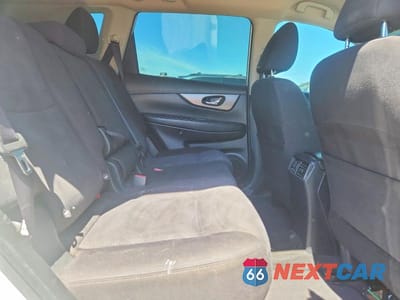 Zdjęcie 10 z 12 samochodu: 2016 NISSAN ROGUE SV VIN:KNMAT2MT4GP631122 - miniatura