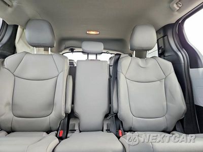 Zdjęcie 10 z 13 samochodu: 2026 TOYOTA SIENNA XLE 8-PASSENGER VIN:5TDYRKEC1TS325720 - miniatura