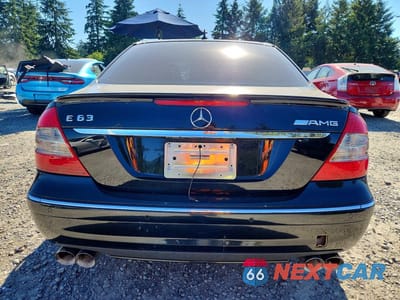 Zdjęcie 6 z 12 samochodu: 2008 MERCEDES-BENZ E 63 AMG VIN:WDBUF77X38B227208 - miniatura