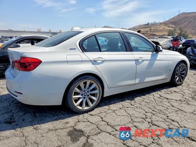 Trzecie zdjęcie samochodu z tyłu: 2017 BMW 330E VIN:WBA8E1C59HK480005 - miniatura