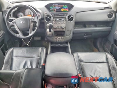 Zdjęcie 8 z 13 samochodu: 2013 HONDA PILOT TOURING VIN:5FNYF4H92DB045881 - miniatura