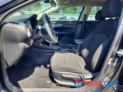 Zdjęcie 7 z 12 samochodu: 2020 KIA FORTE FE VIN:3KPF24AD8LE173810 - miniatura