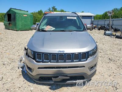 Piąte zdjęcie samochodu w środku: 2019 JEEP COMPASS LATITUDE VIN:3C4NJDBB6KT602318 - miniatura