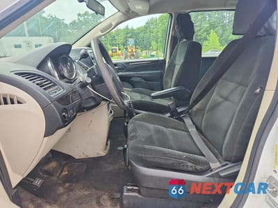 Zdjęcie 7 z 13 samochodu: 2016 DODGE GRAND CARAVAN SE VIN:2C4RDGBG8GR153031 - miniatura