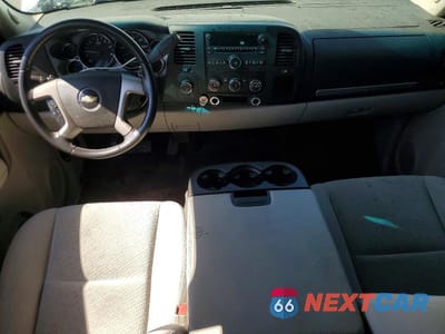Zdjęcie 8 z 12 samochodu: 2007 CHEVROLET SILVERADO K1500 VIN:1GCEK19077Z583584 - miniatura