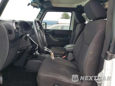 Zdjęcie 7 z 14 samochodu: 2013 JEEP WRANGLER SPORT VIN:1C4GJWAG2DL658482 - miniatura