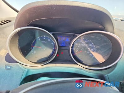 Zdjęcie 9 z 12 samochodu: 2013 HYUNDAI TUCSON LIMITED VIN:KM8JUCAC7DU581428 - miniatura