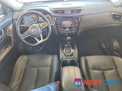 Zdjęcie 8 z 13 samochodu: 2018 NISSAN ROGUE SL VIN:JN8AT2MV1JW343254 - miniatura