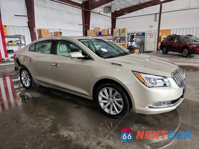 Czwarte zdjęcie samochodu z boku: 2015 BUICK LACROSSE VIN:1G4GB5G39FF249226 - miniatura