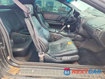 Zdjęcie 10 z 13 samochodu: 2001 CHEVROLET CAMARO Z28 VIN:2G1FP22G112101049 - miniatura