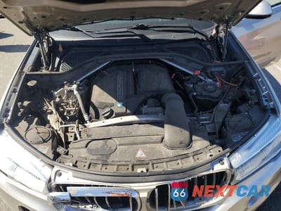 Zdjęcie 11 z 12 samochodu: 2015 BMW X5 VIN:5UXKR0C55F0K65073 - miniatura