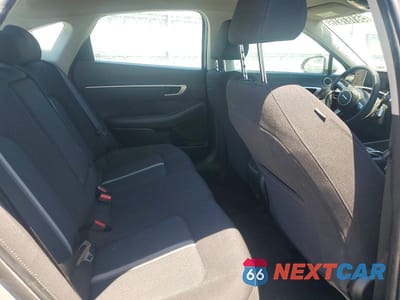 Zdjęcie 10 z 12 samochodu: 2025 HYUNDAI SONATA SEL VIN:KMHL64JA0SA454137 - miniatura