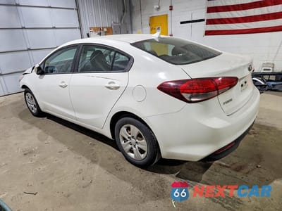 Drugie zdjęcie samochodu z przodu: 2018 KIA FORTE LX VIN:3KPFK4A79JE167442 - miniatura