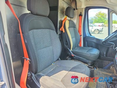 Zdjęcie 10 z 12 samochodu: 2021 RAM PROMASTER 3500 DELIVERY VAN VIN:3C6MRVJG2ME536193 - miniatura