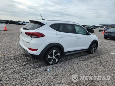 Trzecie zdjęcie samochodu z tyłu: 2017 HYUNDAI TUCSON SPORT VIN:KM8J33A25HU274694 - miniatura