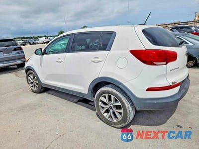 Drugie zdjęcie samochodu z przodu: 2016 KIA SPORTAGE LX VIN:KNDPB3AC7G7871983 - miniatura