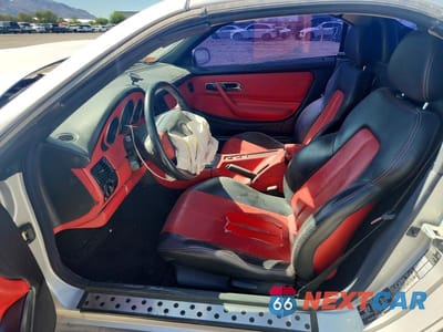 Zdjęcie 7 z 14 samochodu: 1998 MERCEDES-BENZ SLK 230 KOMPRESSOR VIN:WDBKK47F0WF041883 - miniatura