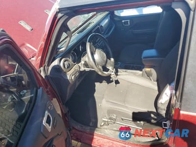 Zdjęcie 7 z 13 samochodu: 2021 JEEP WRANGLER SPORT VIN:1C4GJXAN3MW575078 - miniatura