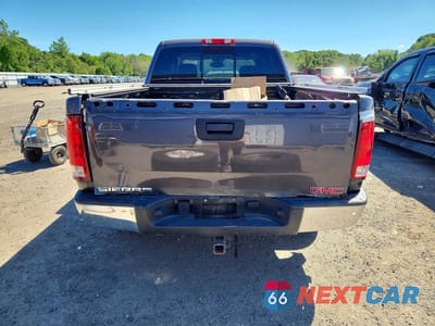 Zdjęcie 6 z 12 samochodu: 2010 GMC SIERRA K1500 SLE VIN:3GTRKVE39AG137324 - miniatura