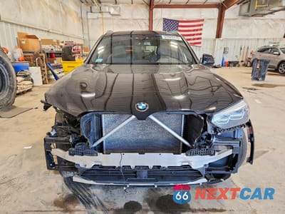Piąte zdjęcie samochodu w środku: 2019 BMW X3 XDRIVE30I VIN:5UXTR9C56KLE17026 - miniatura