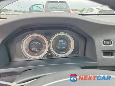 Zdjęcie 9 z 12 samochodu: 2013 VOLVO S60 T5 VIN:YV1612FS9D2209012 - miniatura