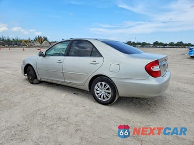 Drugie zdjęcie samochodu z przodu: 2002 TOYOTA CAMRY LE VIN:4T1BE32K52U029284 - miniatura