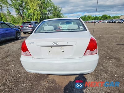 Zdjęcie 6 z 12 samochodu: 2005 HYUNDAI ELANTRA GLS VIN:KMHDN46D45U196752 - miniatura
