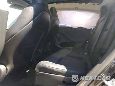 Zdjęcie 11 z 13 samochodu: 2024 TESLA MODEL Y VIN:7SAYGAEE3RF132860 - miniatura