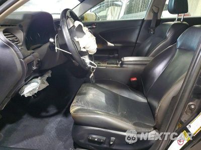 Zdjęcie 7 z 13 samochodu: 2011 LEXUS IS 250 VIN:JTHBF5C2XB5137128 - miniatura