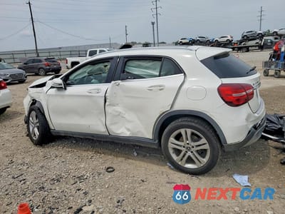 Drugie zdjęcie samochodu z przodu: 2019 MERCEDES-BENZ GLA 250 4MATIC VIN:WDCTG4GB7KJ582788 - miniatura