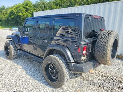 Drugie zdjęcie samochodu z przodu: 2020 JEEP WRANGLER UNLIMITED SAHARA VIN:1C4HJXENXLW221135 - miniatura