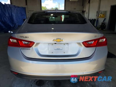 Zdjęcie 6 z 13 samochodu: 2018 CHEVROLET MALIBU LT VIN:1G1ZD5ST3JF219655 - miniatura