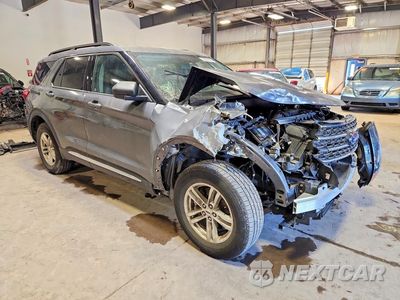 Czwarte zdjęcie samochodu z boku: 2022 FORD EXPLORER XLT VIN:1FMSK8DH3NGB88251 - miniatura