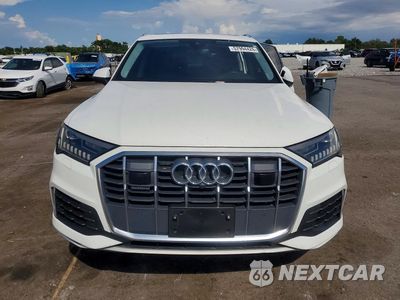 Piąte zdjęcie samochodu w środku: 2023 AUDI Q7 PREMIUM PLUS VIN:WA1LXBF73PD011113 - miniatura