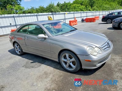 Czwarte zdjęcie samochodu z boku: 2005 MERCEDES-BENZ CLK 320C VIN:WDBTJ65J95F128626 - miniatura