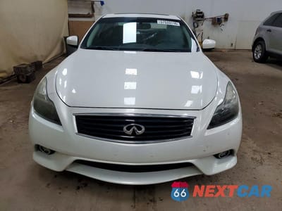 Piąte zdjęcie samochodu w środku: 2014 INFINITI Q60 COUPE BASE VIN:JN1CV6EL3EM130569 - miniatura