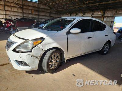 2017 NISSAN VERSA 1.6 S 3N1CN7AP5HL856382 - główne zdjęcie licytacji z USA - miniatura
