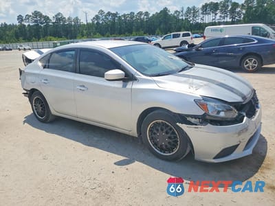 Czwarte zdjęcie samochodu z boku: 2018 NISSAN SENTRA S VIN:3N1AB7AP8JY336959 - miniatura