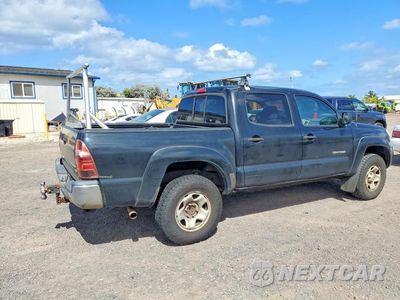 Trzecie zdjęcie samochodu z tyłu: 2005 TOYOTA TACOMA DOUBLE CAB PRERUNNER VIN:5TEJU62N35Z108639 - miniatura
