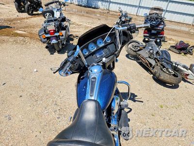 Zdjęcie 6 z 9 samochodu: 2014 HARLEY-DAVIDSON FLHX VIN:1HD1KBM11EB604843 - miniatura