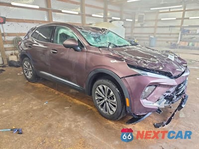 Czwarte zdjęcie samochodu z boku: 2024 BUICK ENVISION PREFERRED VIN:LRBFZME44RD067045 - miniatura