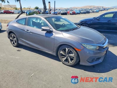Czwarte zdjęcie samochodu z boku: 2017 HONDA CIVIC TOURING VIN:2HGFC3B95HH356371 - miniatura