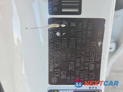 Zdjęcie 13 z 13 samochodu: 2014 KIA FORTE LX VIN:KNAFX4A60E5147958 - miniatura